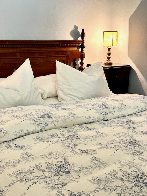 Oliviero Azzuro Queen Room with Garden View